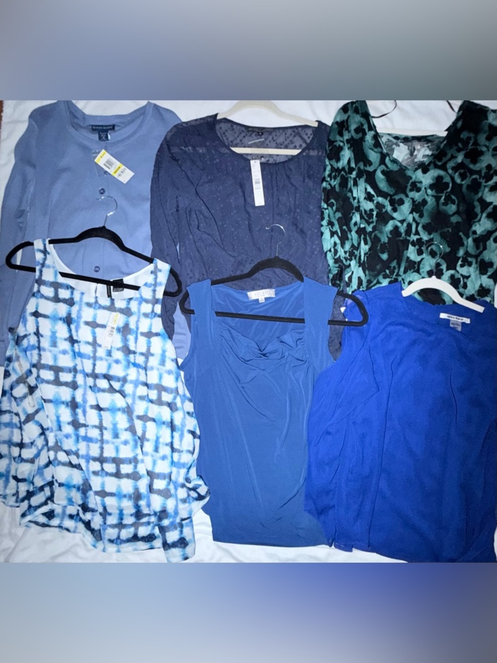 Bundle of 6 Women’s Tops